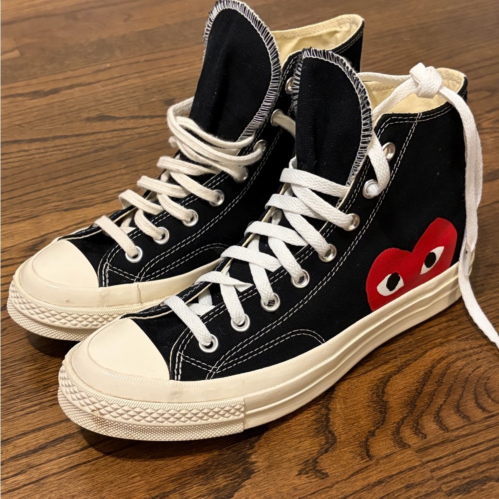 Converse Chuck Taylor All Star 70 Hi
Comme des Garcons PLAY Black size 10 wom